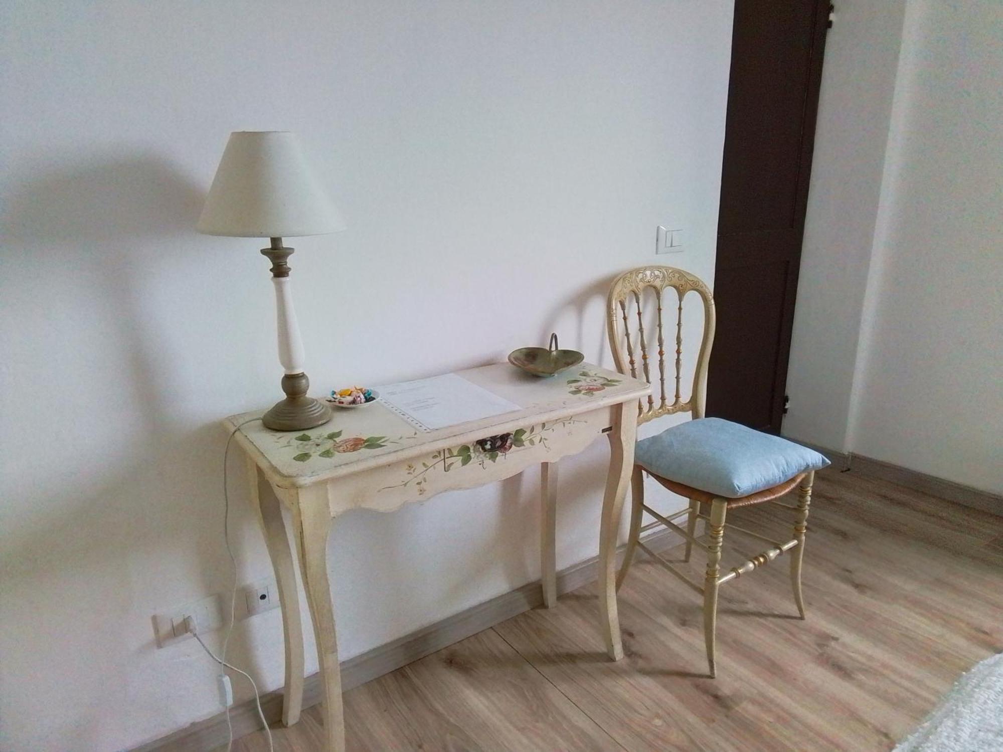 Anita B&B Uscio Bagian luar foto